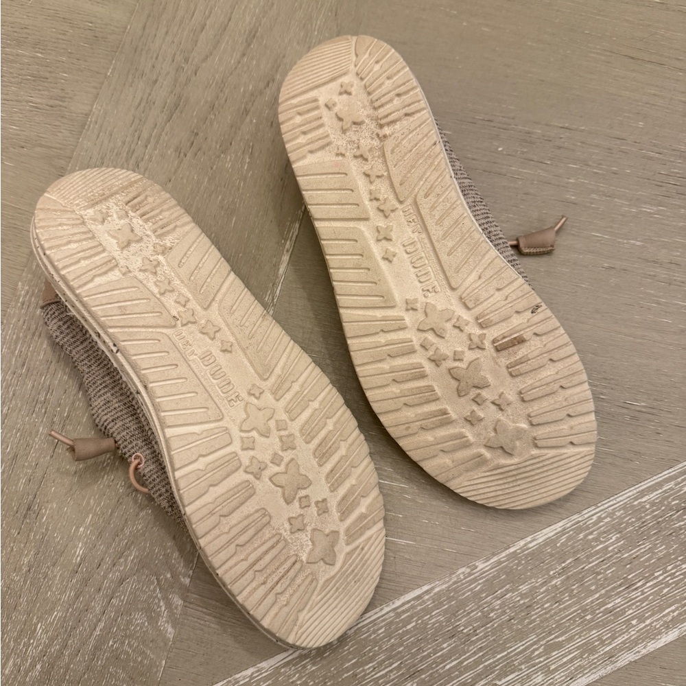 Hey Dude Women's Shoes in Tan and dusty pink - Picture 3 of 6